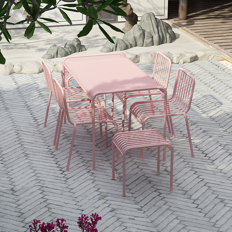 Roze smeedijzeren tuinmeubelse - Outdoor Furniture Ofo recensie en prijs
